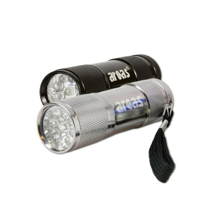 Arcas ARC-9xLED lukturis: kompakts un energoefektīvs